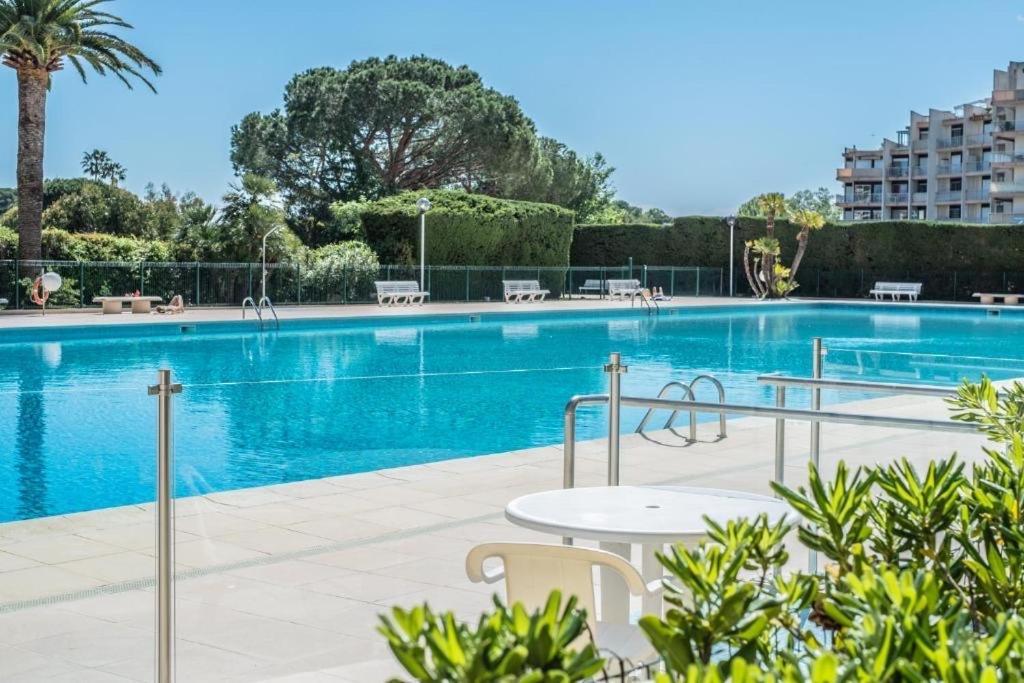 My Resid Appart Cannes Vue Marina Et Vue Montagne Mandelieu Buitenkant foto